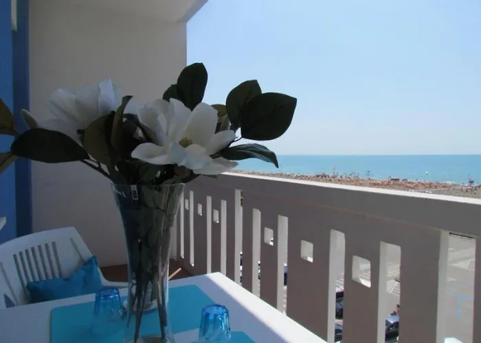 Stunning Sea View Lejlighed